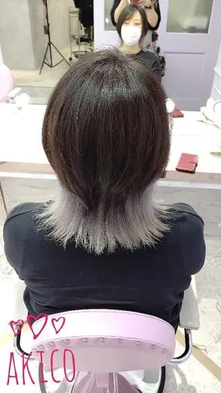 ミディアム カラー LUXBE GALLERY なんば駅前店所属・ラックスビーギャラリ ー AKICOのヘアスタイル