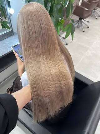 ロング カラー GiseL宗像所属・GiseL宗像 HiROEのヘアスタイル