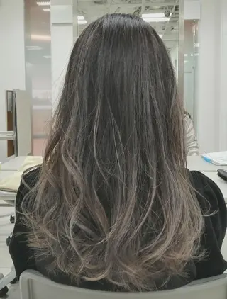 セミロング 【23時まで営業】 酒井啓佑のヘアスタイル