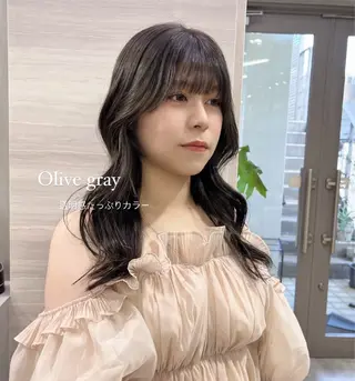 ロング カラー ナツミ/透明感カラー /酸性ストレートのヘアスタイル