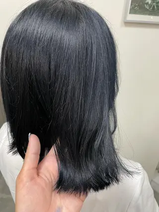 ミディアム カラー 平 ちひろのヘアスタイル