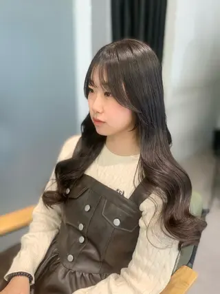 ロング shes茶屋町アリサ 🎀顔周り×韓国風のヘアスタイル