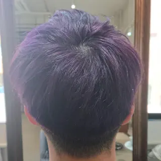 ショート カラー 田邉 俊和のヘアスタイル