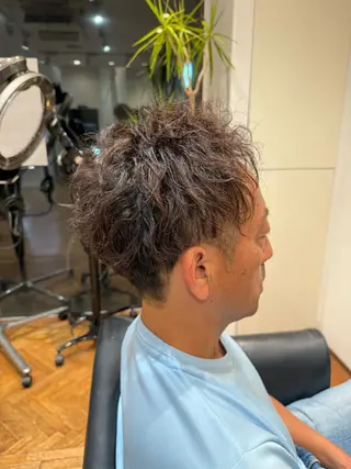 ショート メンズ 吉田 新平のヘアスタイル