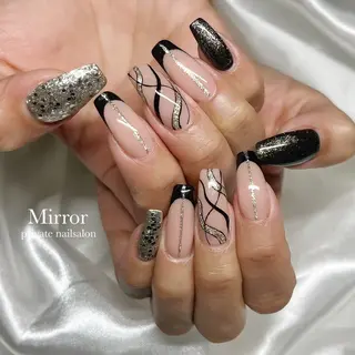 ネイル nailsalon Mirrorのネイルデザイン