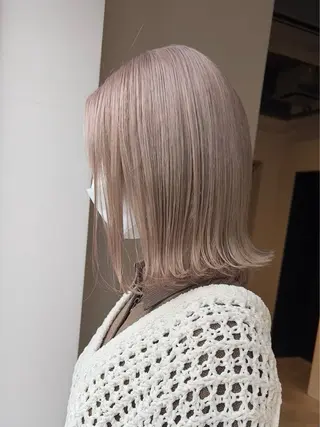 ショート カラー 透明感カラー/レイヤ ーhinata.のヘアスタイル