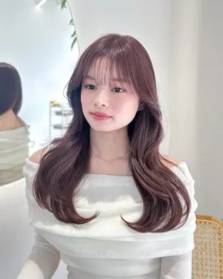 ロング ミディアムヘア Chifumiのヘアスタイル