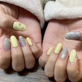 ネイル HENRIETTA NAILSALONのネイルデザイン