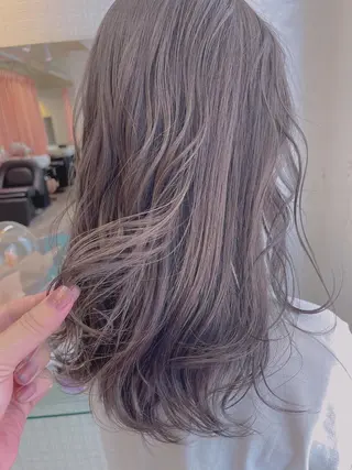 ミディアム カラー BOX mico.のヘアスタイル