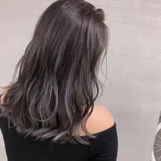 ミディアム WEG 難波のヘアスタイル