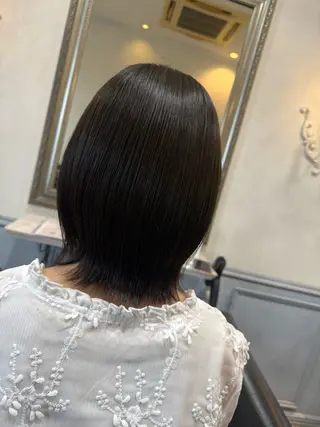 ミディアム カラー RU NAのヘアスタイル