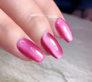 ネイル -nailroom- familiaのネイルデザイン