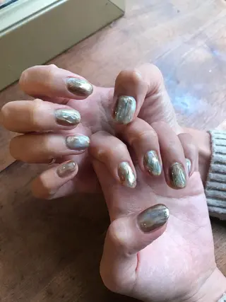 ネイル キラキラ オメメのネイルデザイン