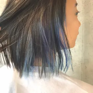 ショート カラー にった みずきのヘアスタイル