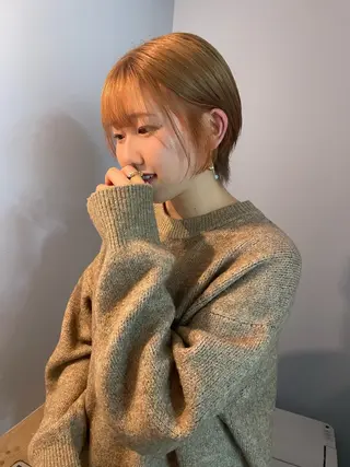 ショート カラー カットモデル/ ハイトーン/ゆうあのヘアスタイル