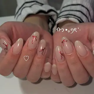 ネイル yuna@ 練習生☘️のネイルデザイン