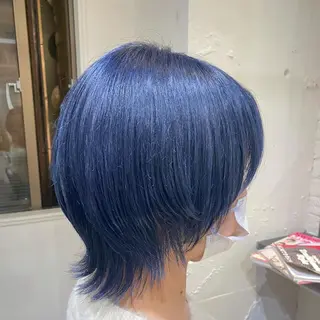 ショート カラー 梅田ハイトーン チダ ヒナノのヘアスタイル