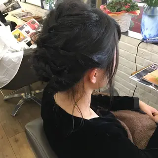 セミロング カラー ヘアアレンジ 上川 美幸のヘアスタイル