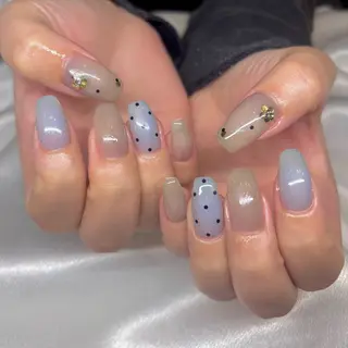 ネイル . 未來のネイルデザイン