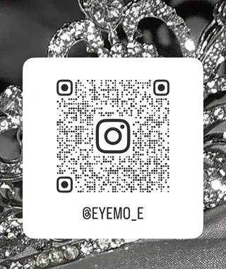 Moe🤍 12月キャンペーン中のマツエク・マツパデザイン