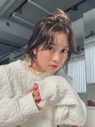 セミロング EACH(いーち)所属・ショート/レイヤー /顔周り小田大樹のヘアスタイル