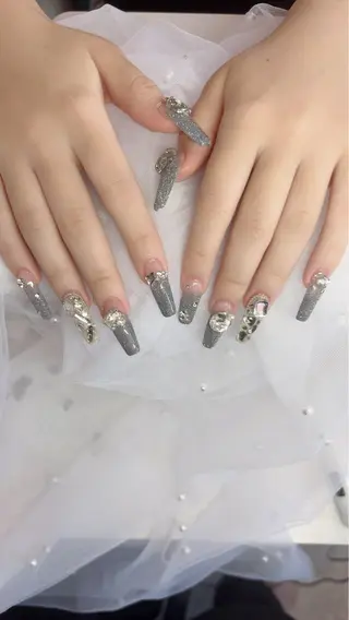 ネイル Eclat AIKAのネイルデザイン