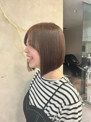 ショート カラー ヘアアレンジ ボブ｜韓国｜美髪矯正 ｜amika🌙のヘアスタイル
