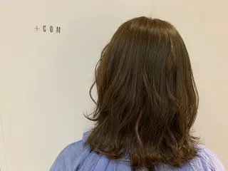 ミディアム カラー 高橋友里亜 /フリーランスのヘアスタイル