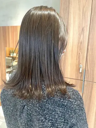 カラー 🫒🫒ブリーチなし 艶カラー🫒ヤマシロのヘアスタイル