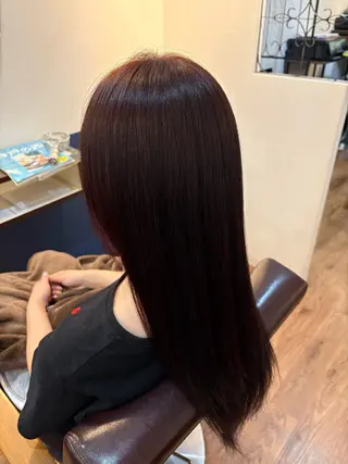 カラー 正留 来珠のヘアスタイル