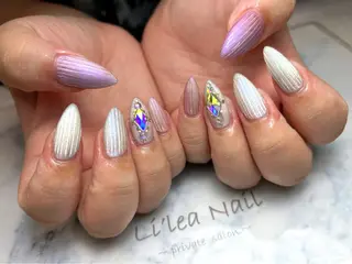 ネイル Li'leaNail AINAのネイルデザイン