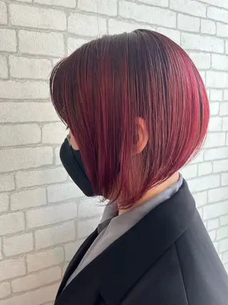 ショート カラー アートディレクター 尾内 友美のヘアスタイル