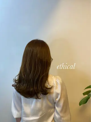 ロング カラー 【エシカル】 HOSOMIのヘアスタイル