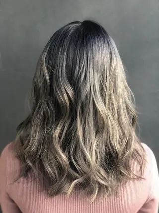 セミロング 佐伯 凌太郎のヘアスタイル