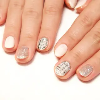 ネイル 山田 麻衣のネイルデザイン