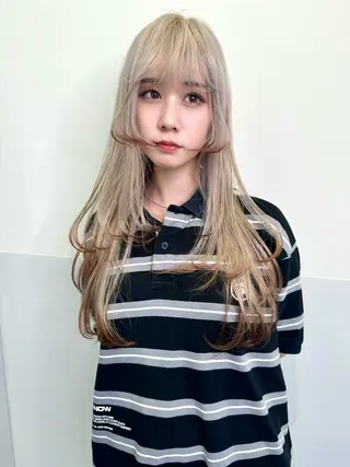 ミディアム カラー SALOWIN所属・ブリーチ🔑 ボブ✨レイヤーのヘアスタイル