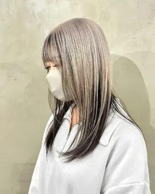 セミロング カラー デザインカラーとハイ トーン/HIROKIのヘアスタイル