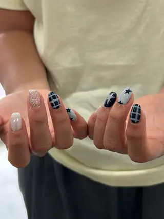 ネイル CAFUNÉ tokyo所属・☾ ໋CAFUNE yuki︎︎𓂃⟡のネイルデザイン