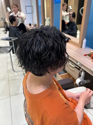 パーマ メンズ 波巻きスパイラル・ カルマ/aoiのヘアスタイル