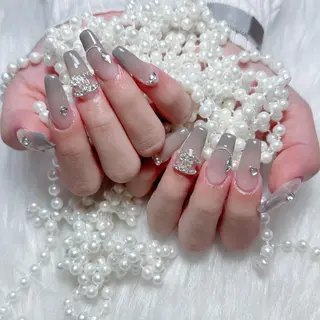 ネイル Mina🤍 愛莉🪽のネイルデザイン