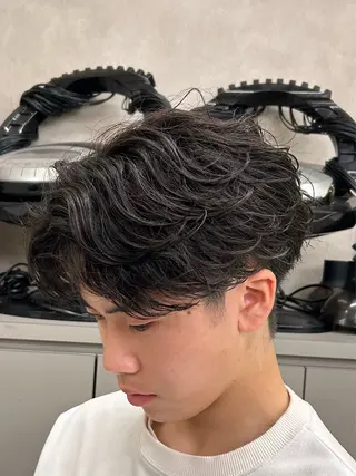 パーマ メンズ 🔷メンズセンターパ ートTAKUMI🔷のヘアスタイル