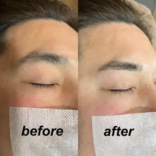 アイブロウ アタ ムのヘアスタイル