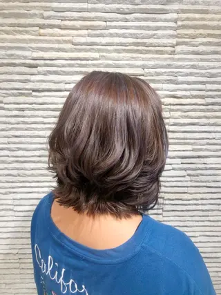 ミディアム カラー 嶋田 ゆきのヘアスタイル