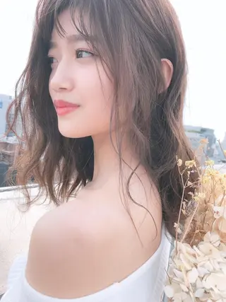 ロング カラー ツバサ 髪質改善のヘアスタイル