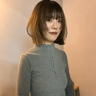 ミディアム 舟橋耀/ブリーチカラ ー/レイヤーカットのヘアスタイル