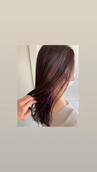 カラー 三輪 南月のヘアスタイル