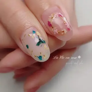 ネイル ラヴィアン ローズのネイルデザイン