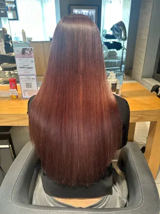 ロング カラー 上山 裕己のヘアスタイル