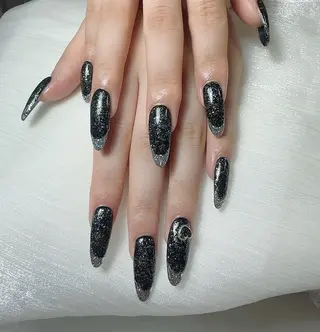 ネイル UniqueNail 長さだし専門店のネイルデザイン