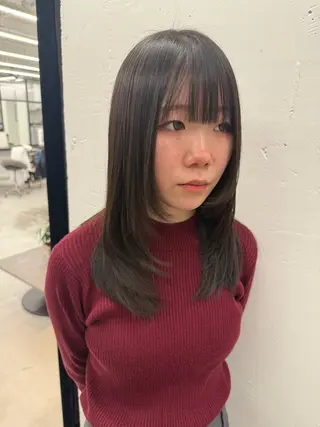 セミロング NOA solte. 本間さつきのヘアスタイル